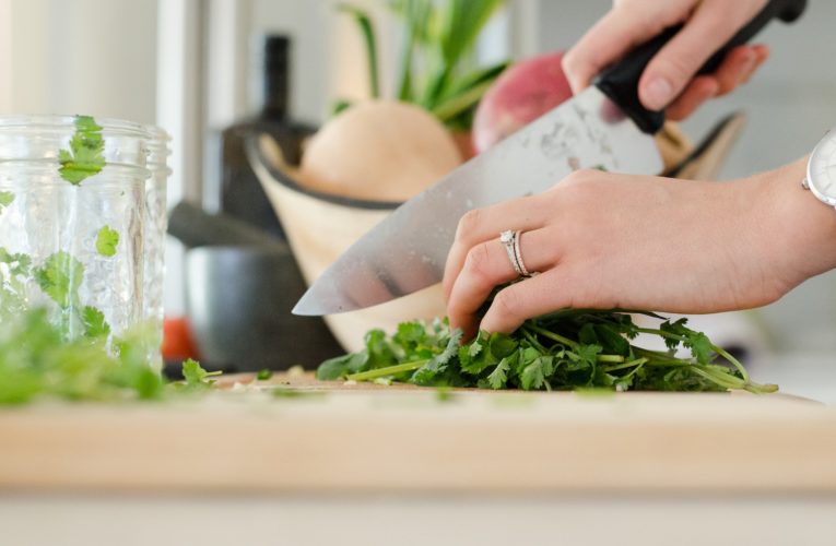 Nutrition and Mental Health: Eating to Reduce Inflammation in Lansing